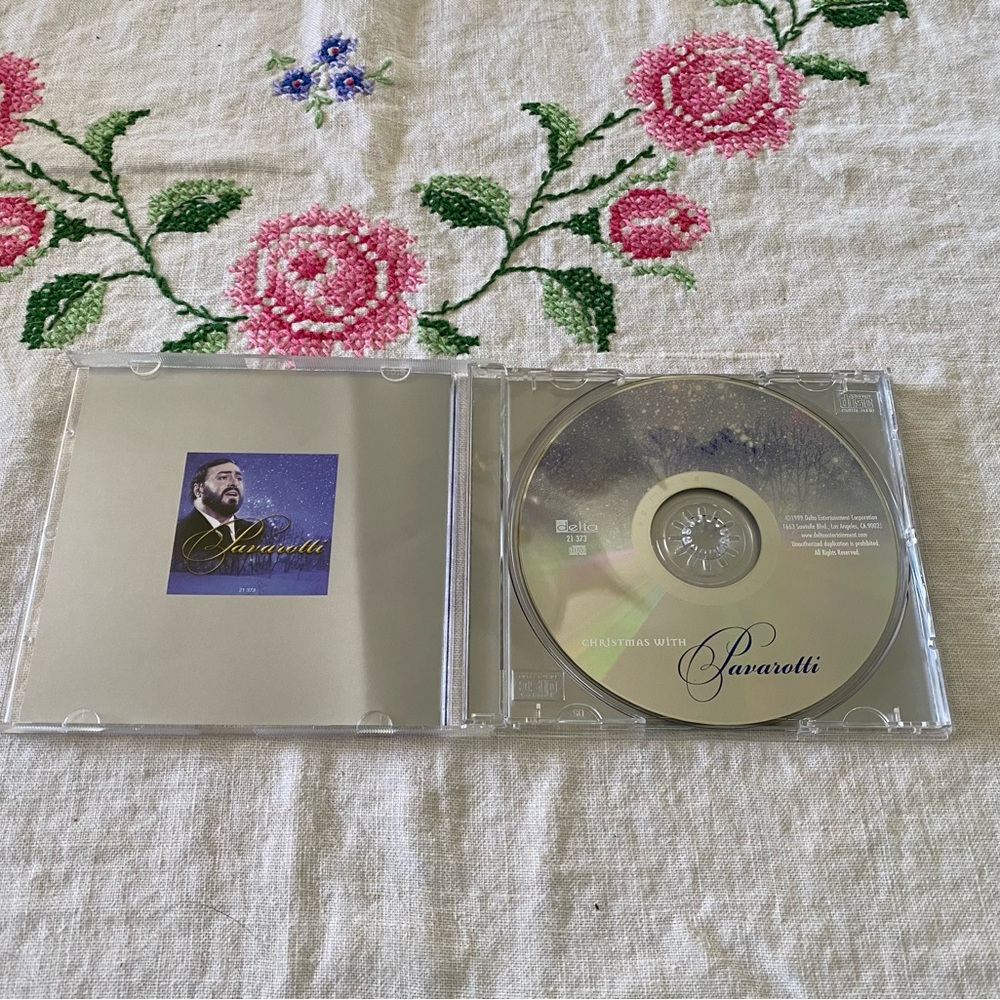 Pavarotti🎄💿🔥Mix&Match 7/$10🔥 - Picture 2 of 5